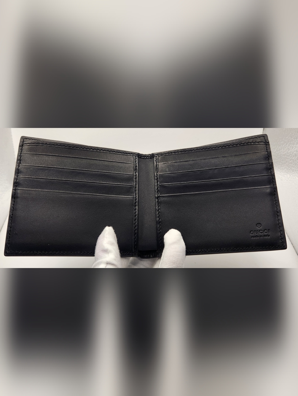 GUCCI Bestiary With Bee Print In Black Bifold Wallet - Picture 4 of 13